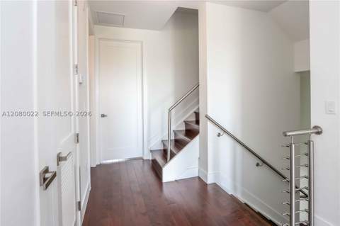 9123 NW 33rd St, Doral FL - photo 6 of 37