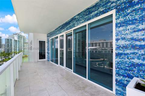 6103 Aqua Ave 702, Miami Beach FL - photo 17 of 45