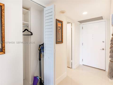 5701 Collins Ave 307, Miami Beach FL - photo 18 of 30