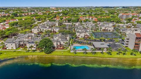 10300 NW 9th St Cir 203, Miami FL - photo 17 of 28