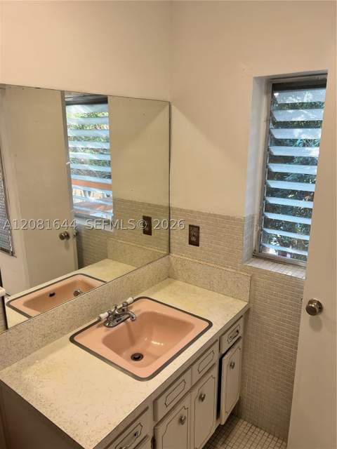 11855 NE 19th Dr 49, North Miami FL - photo 8 of 9