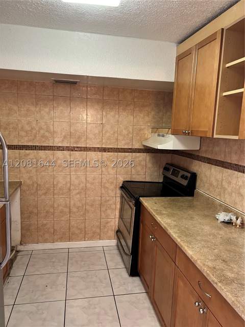 11855 NE 19th Dr 49, North Miami FL - photo 9 of 9