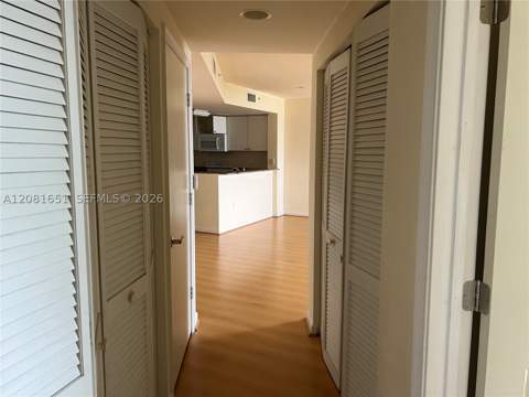 19501 W Country Club Dr 611, Aventura FL - photo 11 of 29