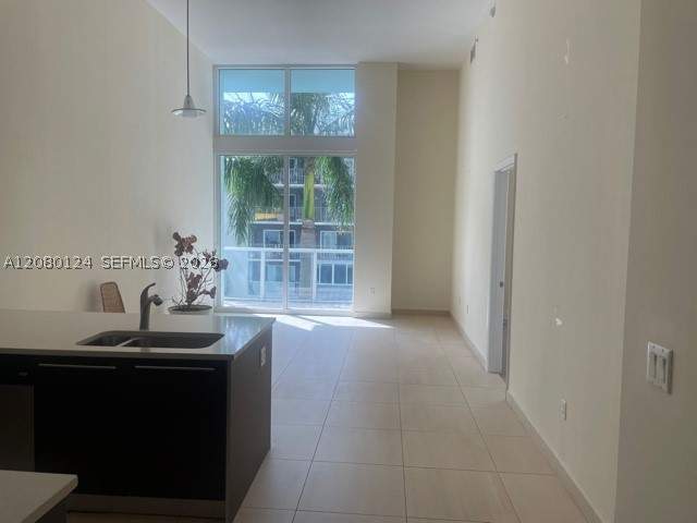 1 bedroom Condominium at 1900 N Bayshore Dr 511, Quantum On The Bay Condo, Miami — photo 3