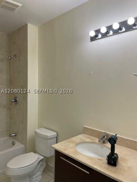 1900 N Bayshore Dr 511, Miami FL - photo 7 of 29