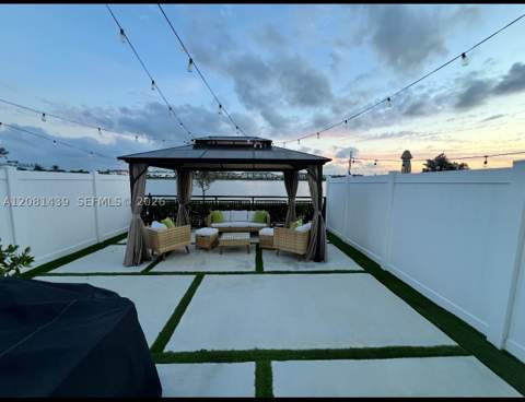 3328 W 114th Ter 3328, Hialeah FL - photo 21 of 21