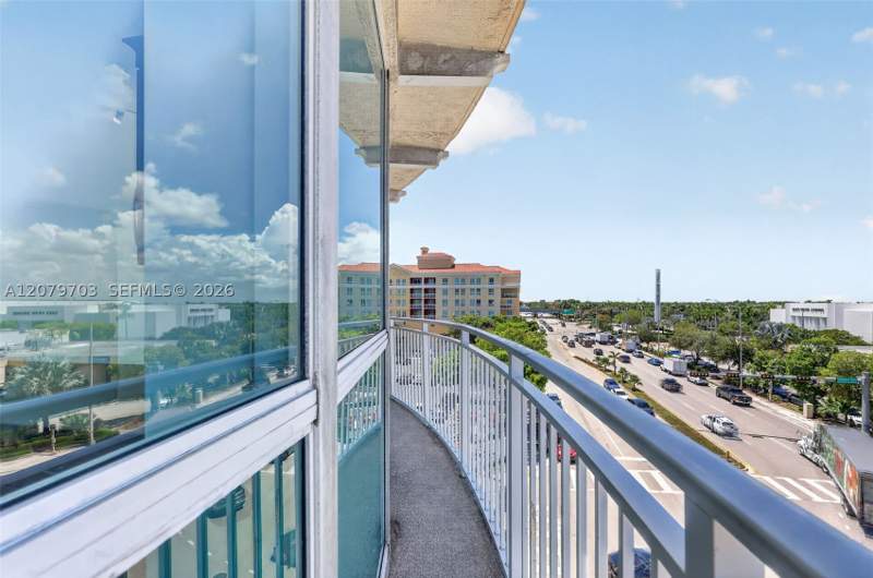 2 bedroom Condominium at 7270 SW 88th St B403, Downtown Dadeland Condo N, Miami — photo 3