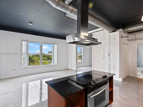 10 SW South River Dr 715, Miami FL - photo 7 of 47