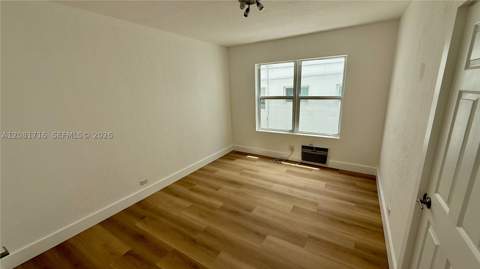 7334 Harding Ave 3, Miami Beach FL - photo 16 of 26