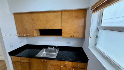 7334 Harding Ave 3, Miami Beach FL - photo 7 of 26