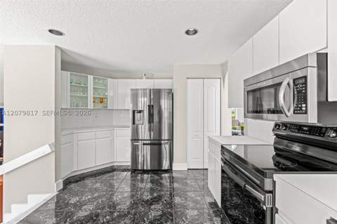 9750 NW 31st St, Doral FL - photo 14 of 69