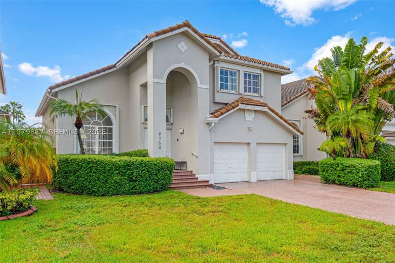 4 bedroom SingleFamilyResidence at 9750 NW 31st St, Costa Verde Sec 1, Doral — photo 2