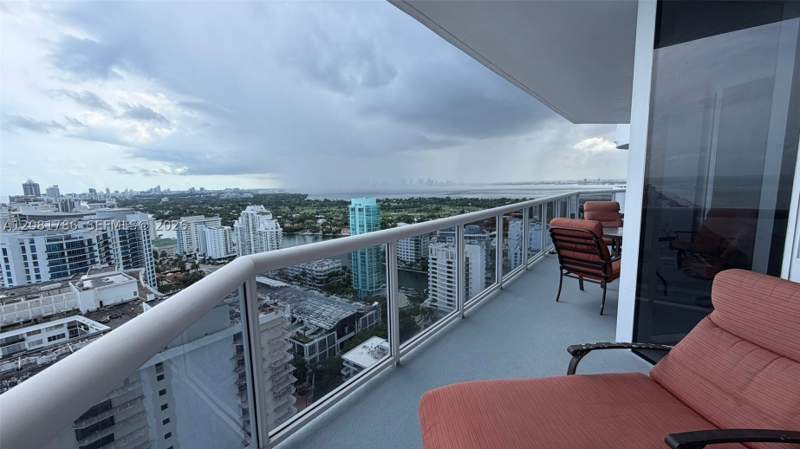 1 bedroom Condominium at 6301 Collins Ave Lph4, La Gorce Palace Condo, Miami Beach — photo 5