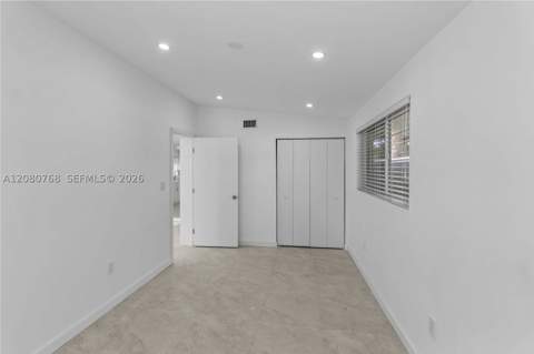 2144 NW 89th Ter, Miami FL - photo 12 of 15