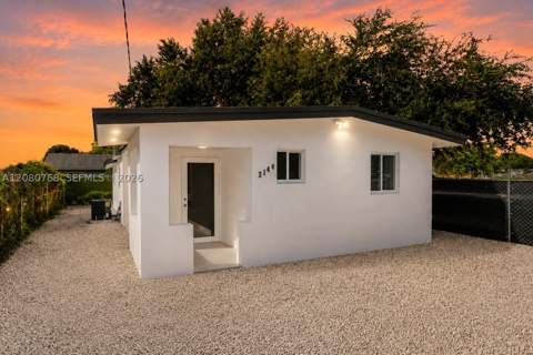 2144 NW 89th Ter, Miami FL - photo 14 of 15
