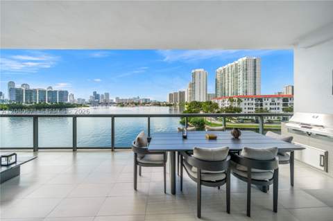 3300 NE 188th St 312, Aventura FL - photo 12 of 31