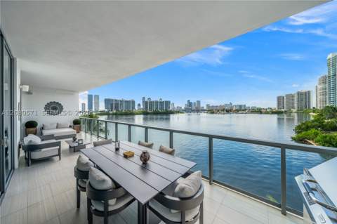 3300 NE 188th St 312, Aventura FL - photo 13 of 31
