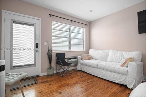 200 76th St 56, Miami Beach FL - photo 6 of 23