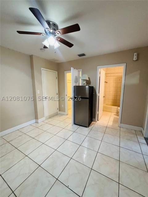 502 NW 7th Ave, Homestead FL - photo 13 of 17