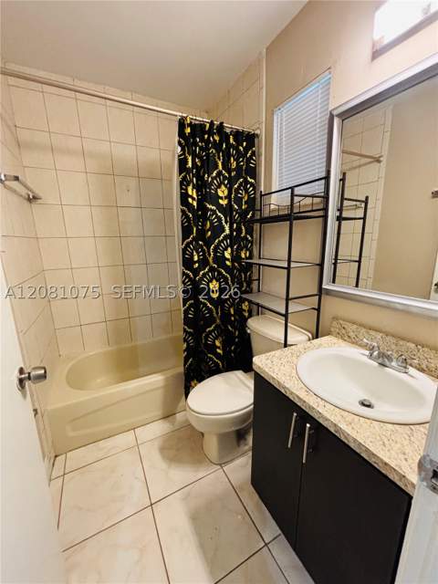 502 NW 7th Ave, Homestead FL - photo 15 of 17