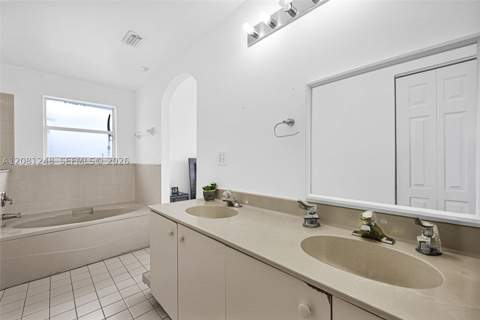 17384 SW 138th Ct, Miami FL - photo 20 of 40