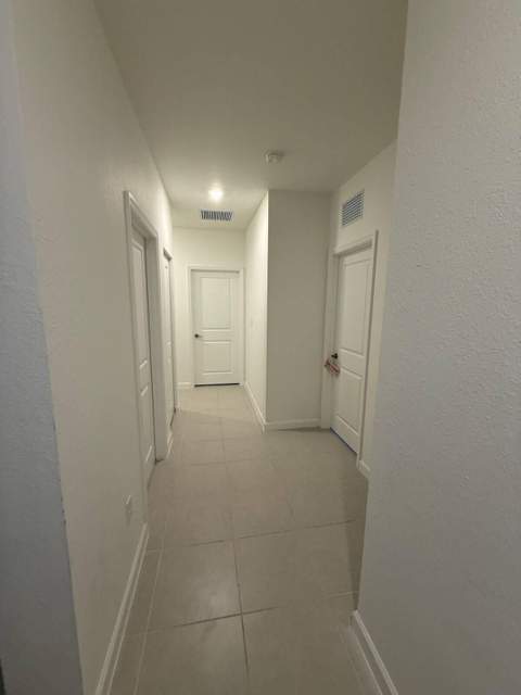 2402 SE 30th Street, Homestead FL - photo 18 of 46