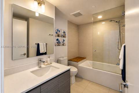460 NE 28th St 2806, Miami FL - photo 16 of 18