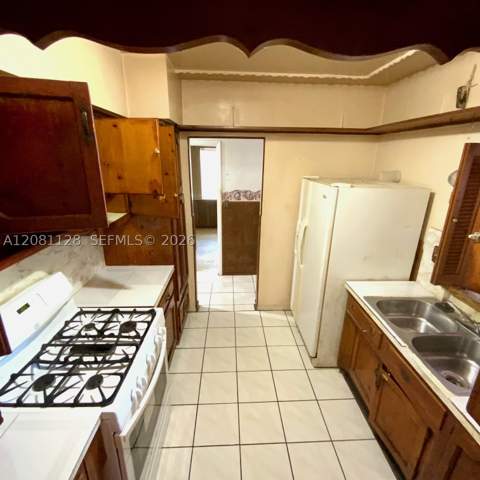 651 Jann Ave, Opa Locka FL - photo 7 of 16