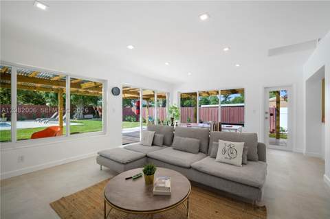 1360 NE 138th St, North Miami FL - photo 22 of 50