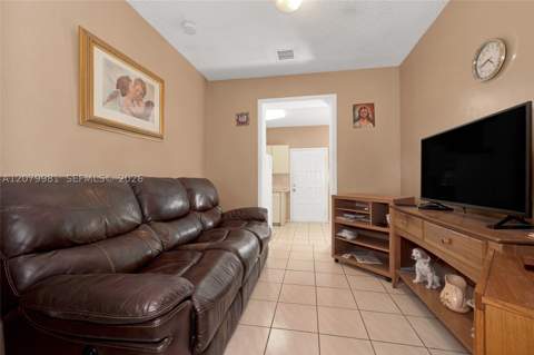 4051 NW 5th St, Miami FL - photo 11 of 38