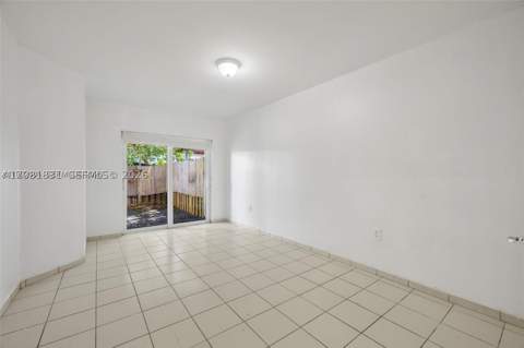 8421 SW 209th St 8421, Cutler Bay FL - photo 8 of 18