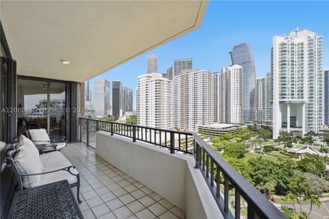 520 Brickell Key Dr A1616, Miami FL - photo 7 of 21