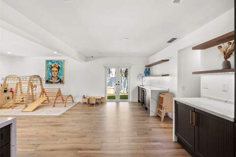 21000 NE 18th Ct, Miami FL - photo 13 of 51