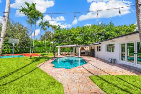 21000 NE 18th Ct, Miami FL - photo 20 of 51