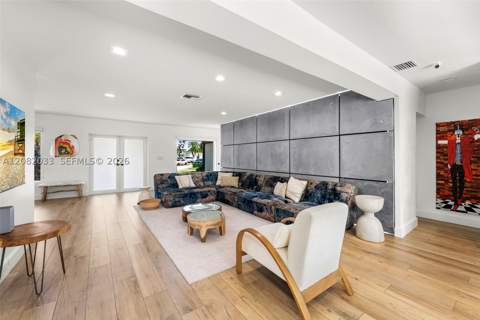 21000 NE 18th Ct, Miami FL - photo 6 of 51