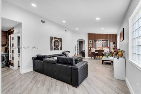 7501 SW 108th Ave, Miami FL - photo 6 of 45