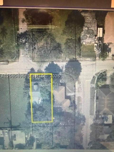 812 NW 29th Ter, Miami FL - photo 8 of 9