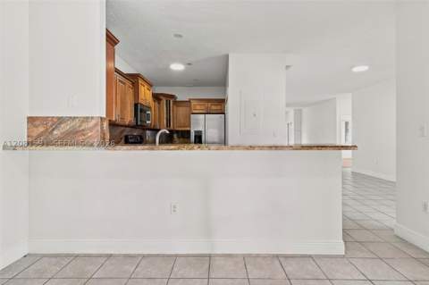 14720 SW 141st Ter, Miami FL - photo 16 of 44