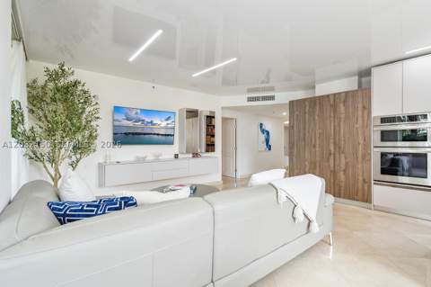 17555 Atlantic Blvd 508, Sunny Isles Beach FL - photo 19 of 54