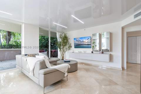 17555 Atlantic Blvd 508, Sunny Isles Beach FL - photo 9 of 54