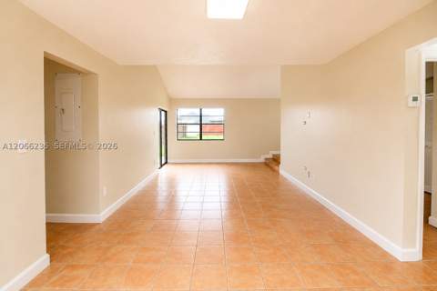 764 SW 99th Ct Cir, Miami FL - photo 18 of 32