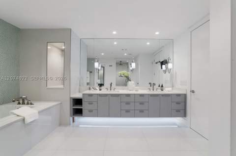 5959 Collins Ave 1606, Miami Beach FL - photo 16 of 64