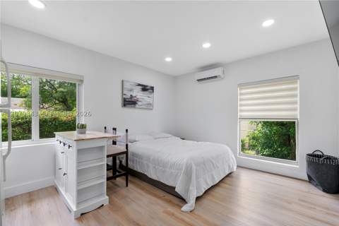 944 NW 47th St, Miami FL - photo 21 of 24