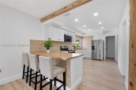 944 NW 47th St, Miami FL - photo 6 of 24