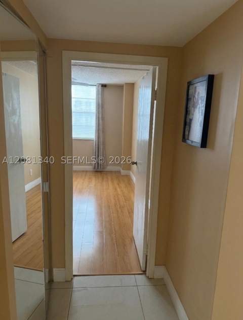250 174th St 1420, Sunny Isles Beach FL - photo 19 of 32