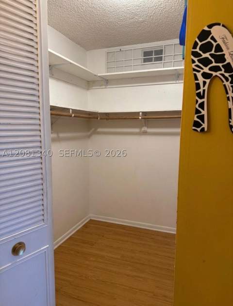 250 174th St 1420, Sunny Isles Beach FL - photo 20 of 32