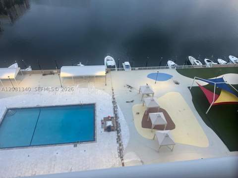 250 174th St 1420, Sunny Isles Beach FL - photo 8 of 32