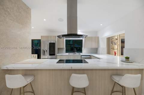 771 Fairway Dr, Miami Beach FL - photo 13 of 40