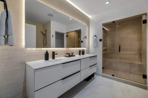 771 Fairway Dr, Miami Beach FL - photo 21 of 40