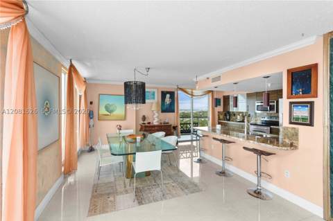 5900 Collins Ave 2304, Miami Beach FL - photo 11 of 29
